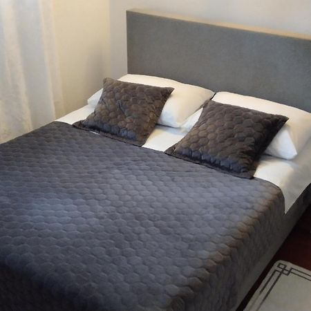 Old Town Lux Apartment Baska  Exterior photo